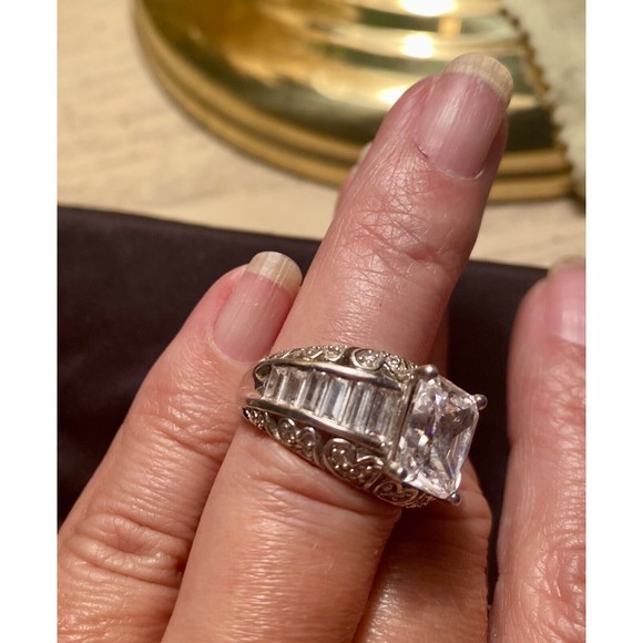 ❌sold❌KAY JEWELERS zirconia ACCENT STERLING SILVER COCKTAIL  Wedding RING 6 1/2 - Picture 8 of 12